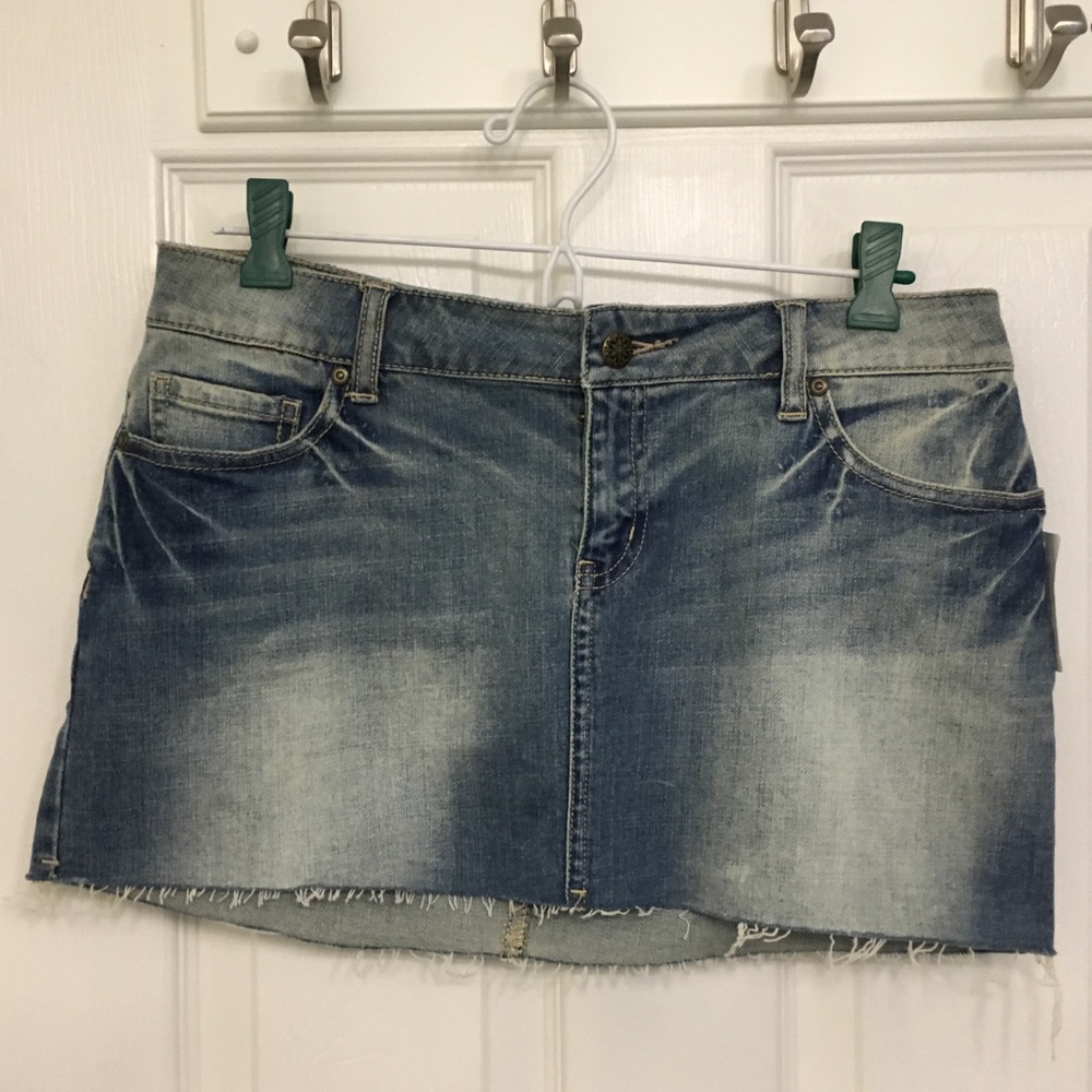 Charlotte Russe Denim Skirt Size 8 NWT c